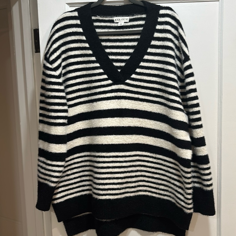 Ava and Viv warm striped sweater